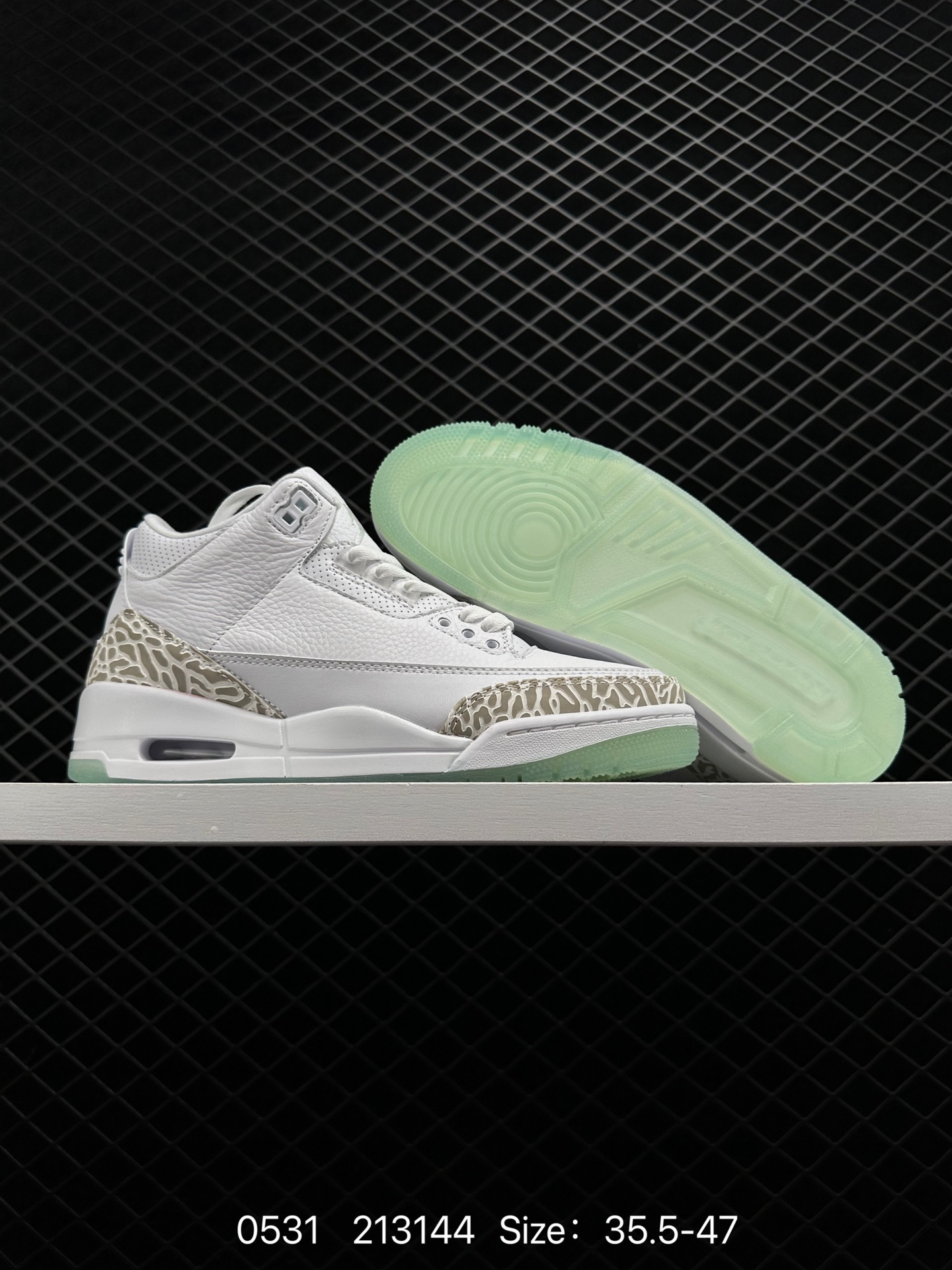 Air Jordan 3 Retro “Pure White”  AJ3